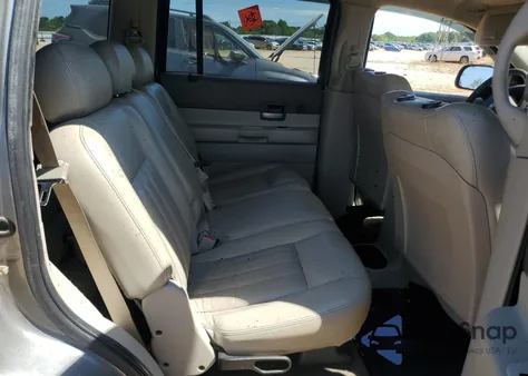 2005 Dodge Durango Limited from USA, damaged, VIN 1D4HD58D65F536132